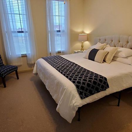 Old Fort Loft King & Queen Suites Nearest Accomodation To Marshals Museum Power Your Ev For Free! Fort Smith Exterior foto
